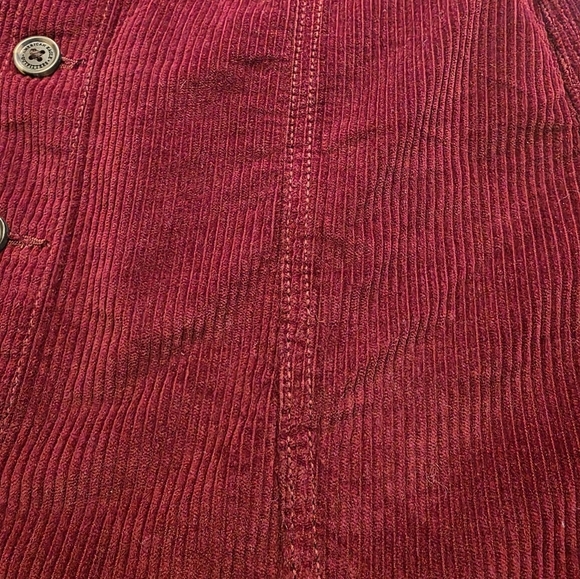 American Eagle - Burgandy Corduroy Button-Front Skirt. Size 2. NWT - Picture 5 of 5